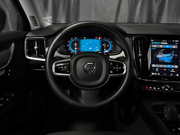 Volvo V90 22 of 30