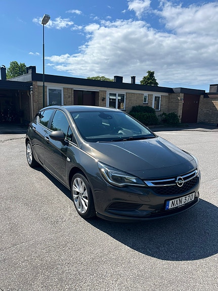 Opel Astra 2 of 7