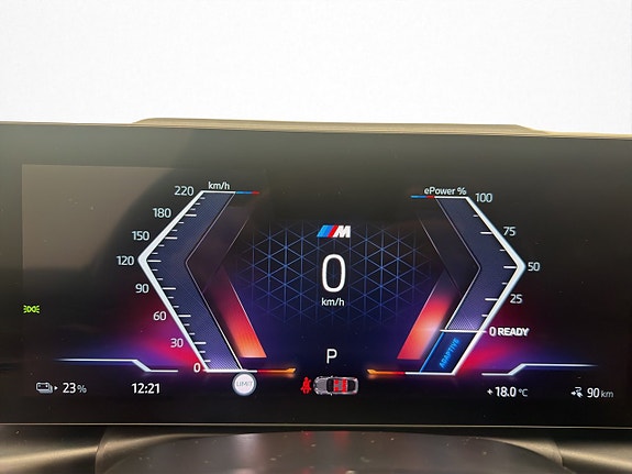BMW i4 18 of 30