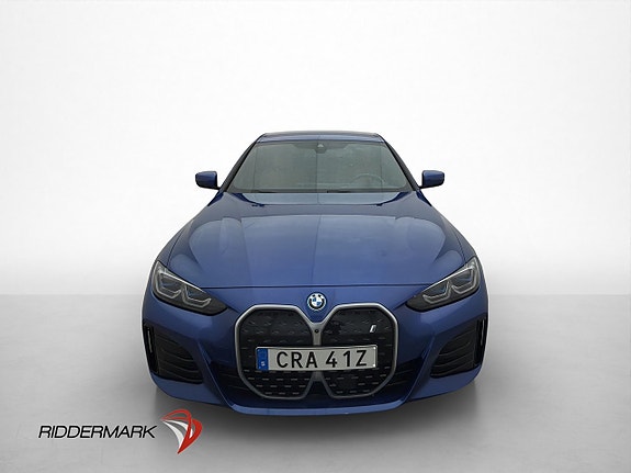BMW i4 3 of 30