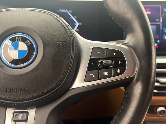 BMW i4 20 of 30