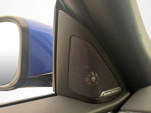BMW i4 16 of 30