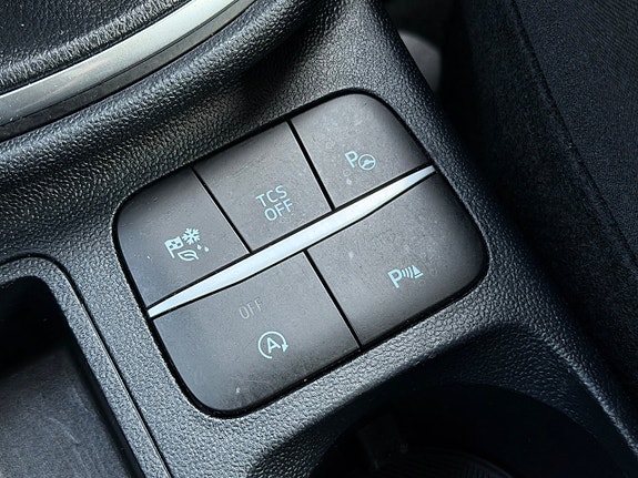 Ford Fiesta 14 of 16