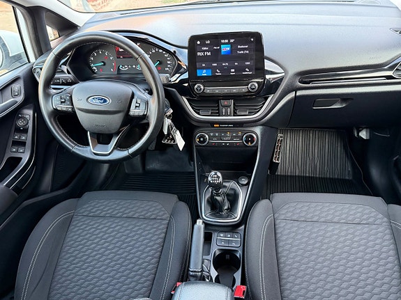 Ford Fiesta 6 of 16