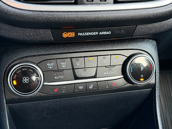 Ford Fiesta 15 of 16