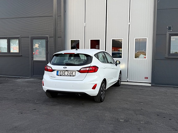 Ford Fiesta 4 of 16