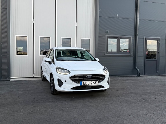 Ford Fiesta 2 of 16
