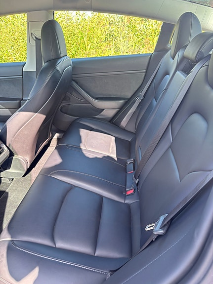 Tesla Model 3 15 of 21