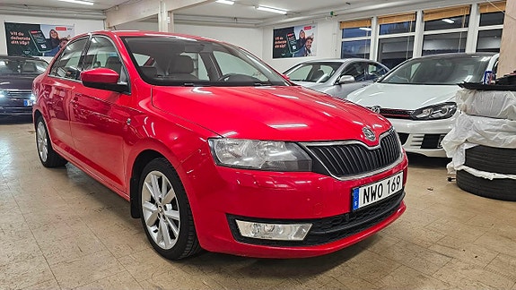 Skoda Rapid 2 of 11