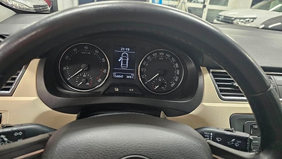 Skoda Rapid 9 of 11