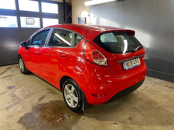 Ford Fiesta 5 of 13