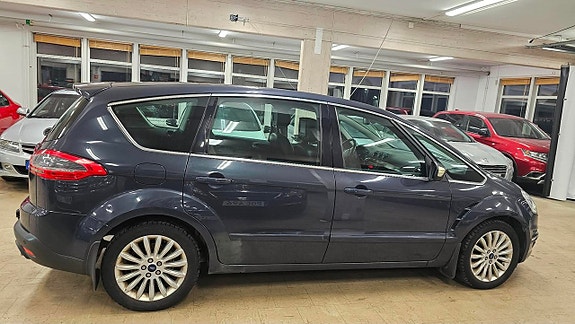 Ford S-MAX 6 of 26