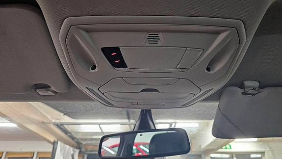 Ford S-MAX 26 of 26