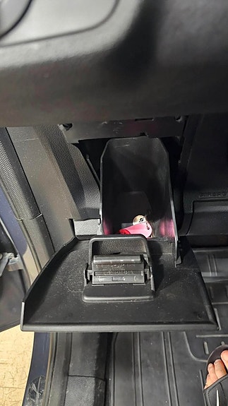 Ford S-MAX 16 of 26