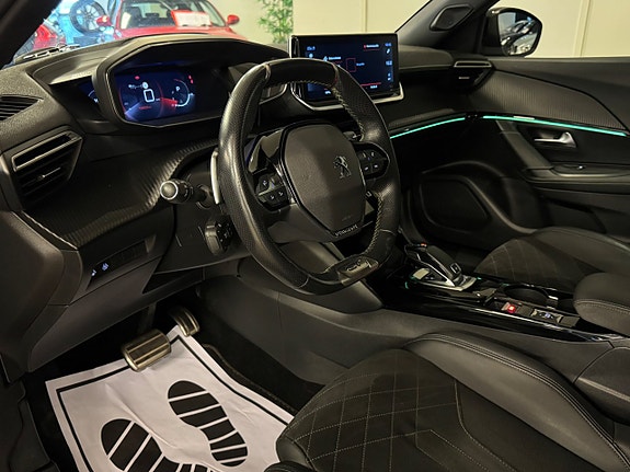 Peugeot 2008 16 of 30