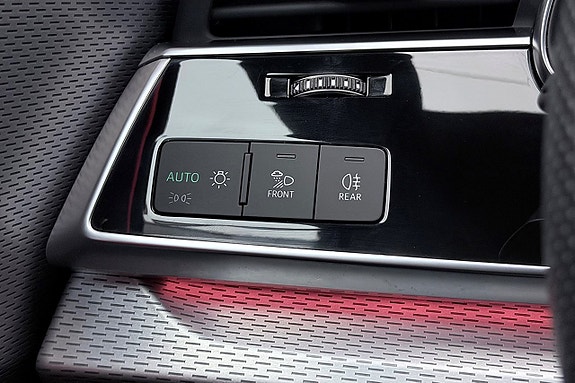 Audi Q8 30 of 30