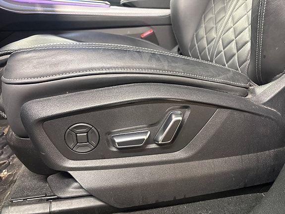 Audi Q8 10 of 13