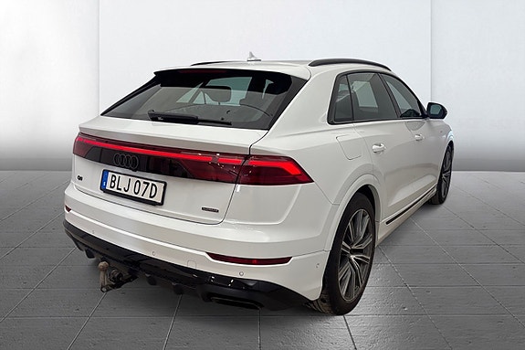 Audi Q8 4 of 13