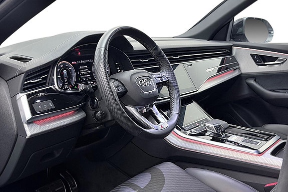 Audi Q8 14 of 30