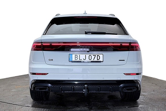 Audi Q8 7 of 30