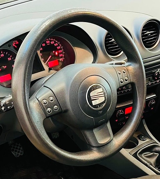 Seat Ibiza 15 of 17