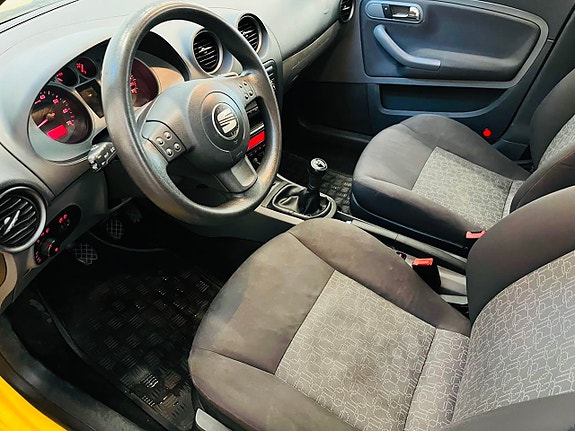 Seat Ibiza 14 of 17