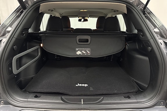 Jeep Cherokee 5 of 13
