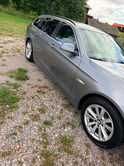 BMW 520d 4 of 8