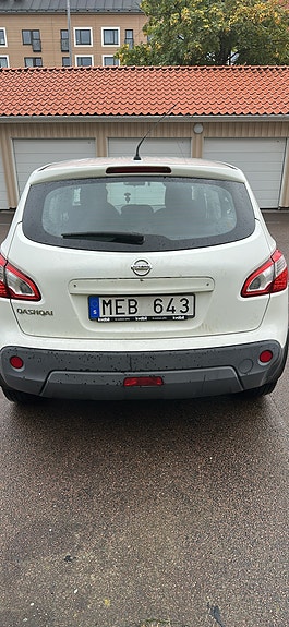 Nissan Qashqai 2 of 8