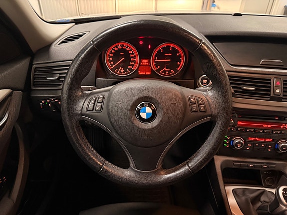BMW X1 11 of 19