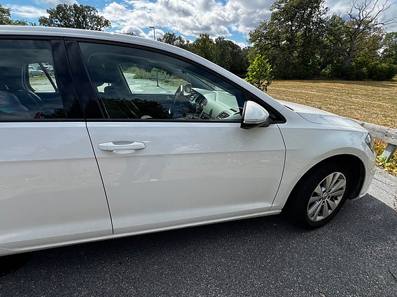 Volkswagen Golf VII 13 of 30