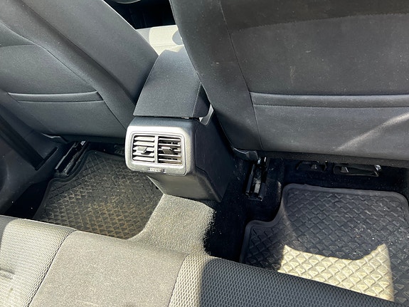Volkswagen Golf VII 20 of 30