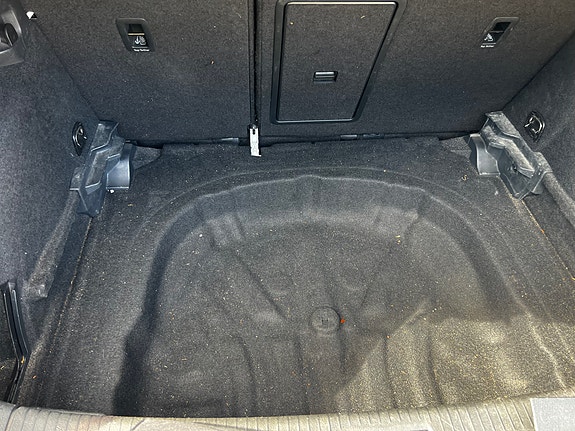 Volkswagen Golf VII 24 of 30