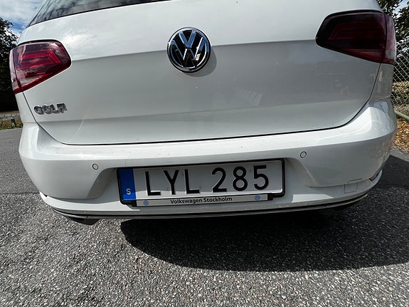 Volkswagen Golf VII 9 of 30