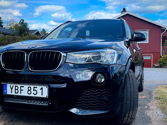 BMW X3 2 of 8