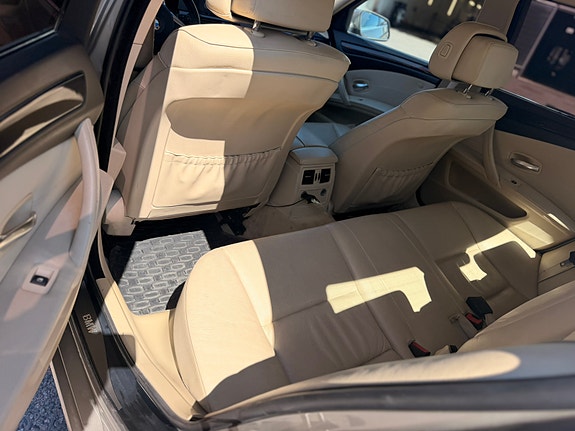 BMW 520d 11 of 12