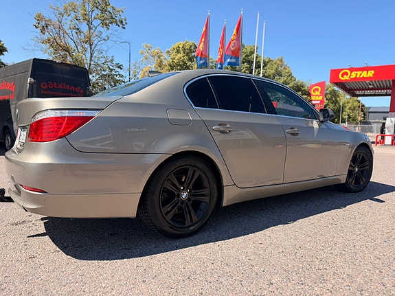 BMW 520d 4 of 12