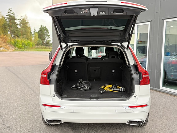 Volvo XC60 8 of 30
