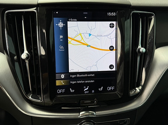 Volvo XC60 15 of 30