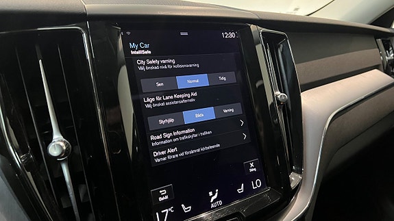 Volvo XC60 19 of 19