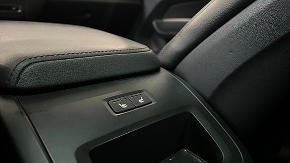 Volvo XC60 12 of 19