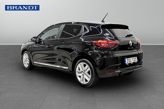 Renault Clio 2 of 9