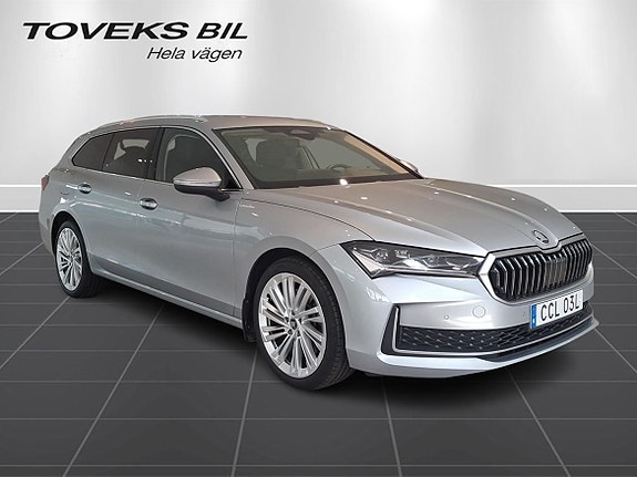 Skoda Superb 7 of 15
