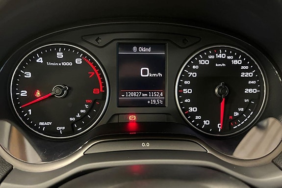 Audi Q2 14 of 18