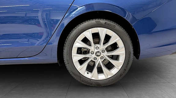 Skoda Superb 6 of 22