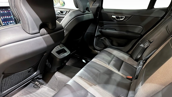 Volvo S60 12 of 20