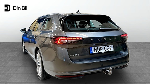 Skoda Superb 3 of 22