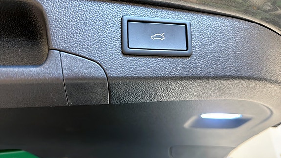 Skoda Superb 14 of 22