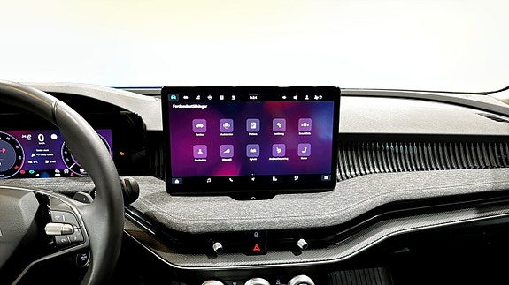 Skoda Superb 9 of 22