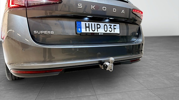 Skoda Superb 13 of 22